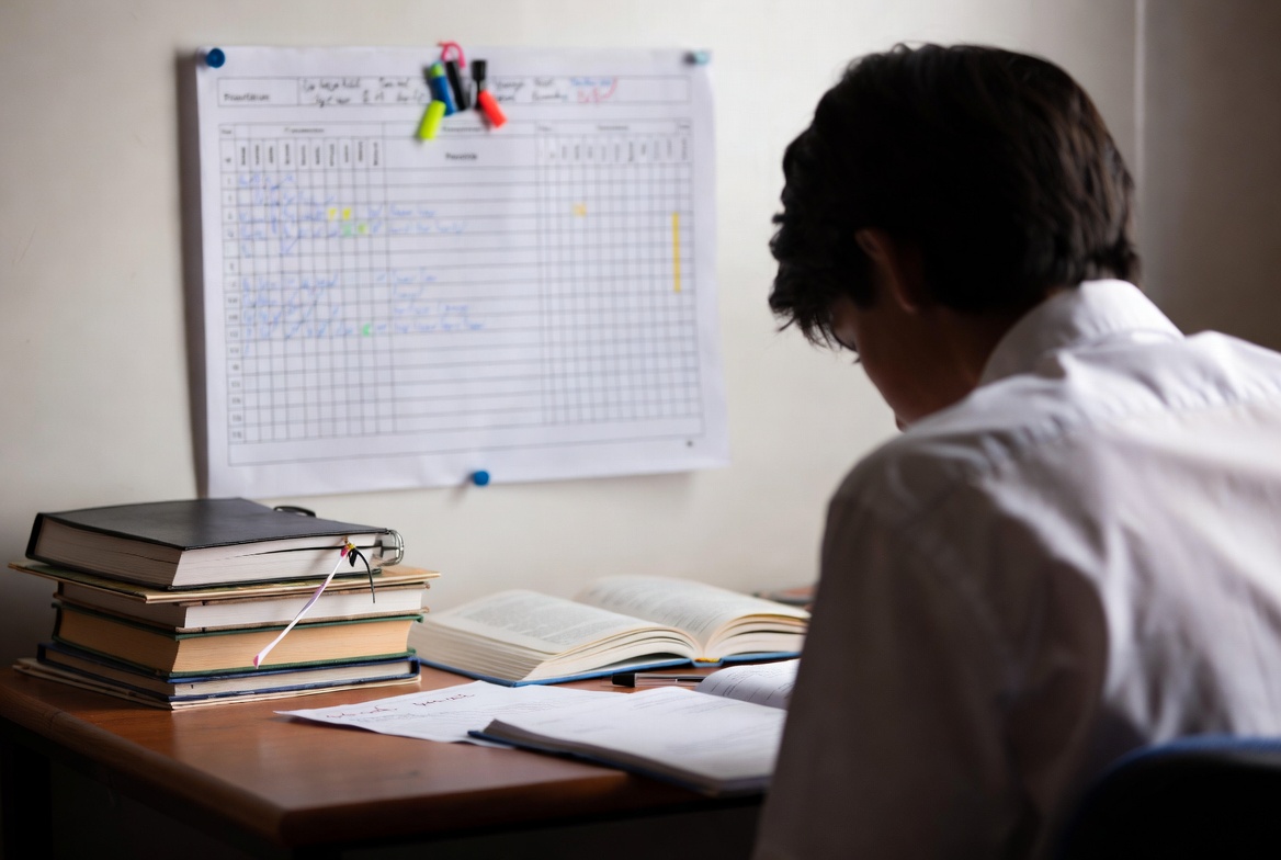 Best Revision Schedule for NEET/JEE Students