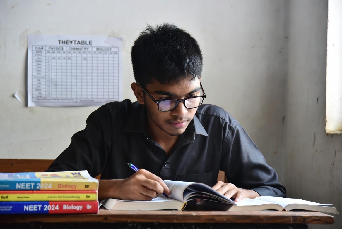 NEET 2026: Daily Study Schedule for Beginners
